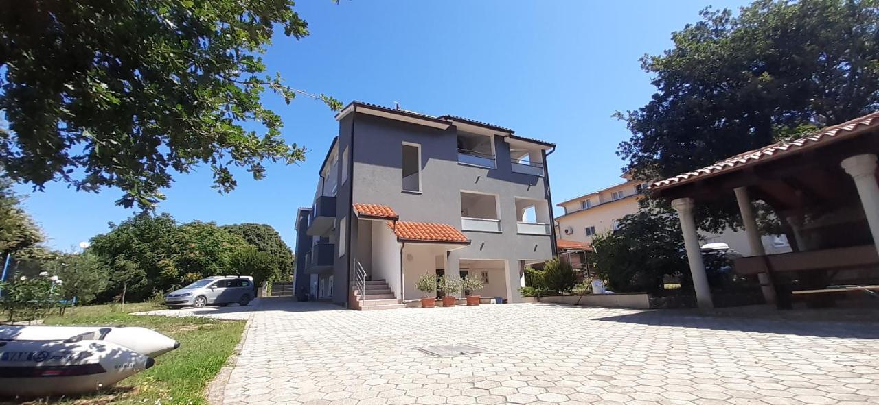 Apartments Barbic Medulin Zewnętrze zdjęcie